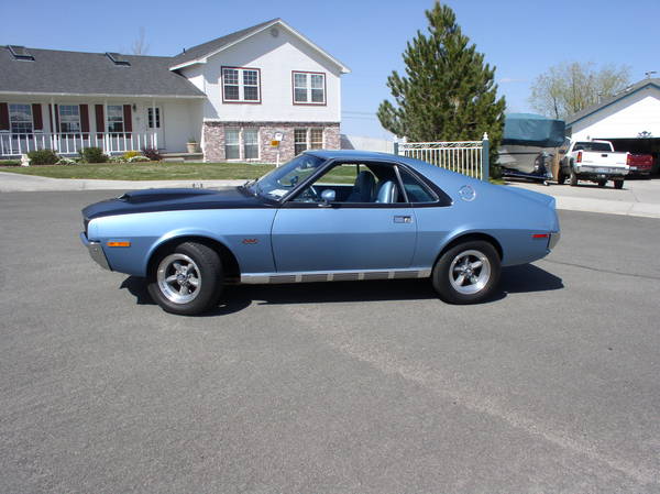 1970 AMX Side view